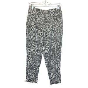 Shosho Womens Size XL Black & White Animal Print Capris Soft Comfortable Pockets